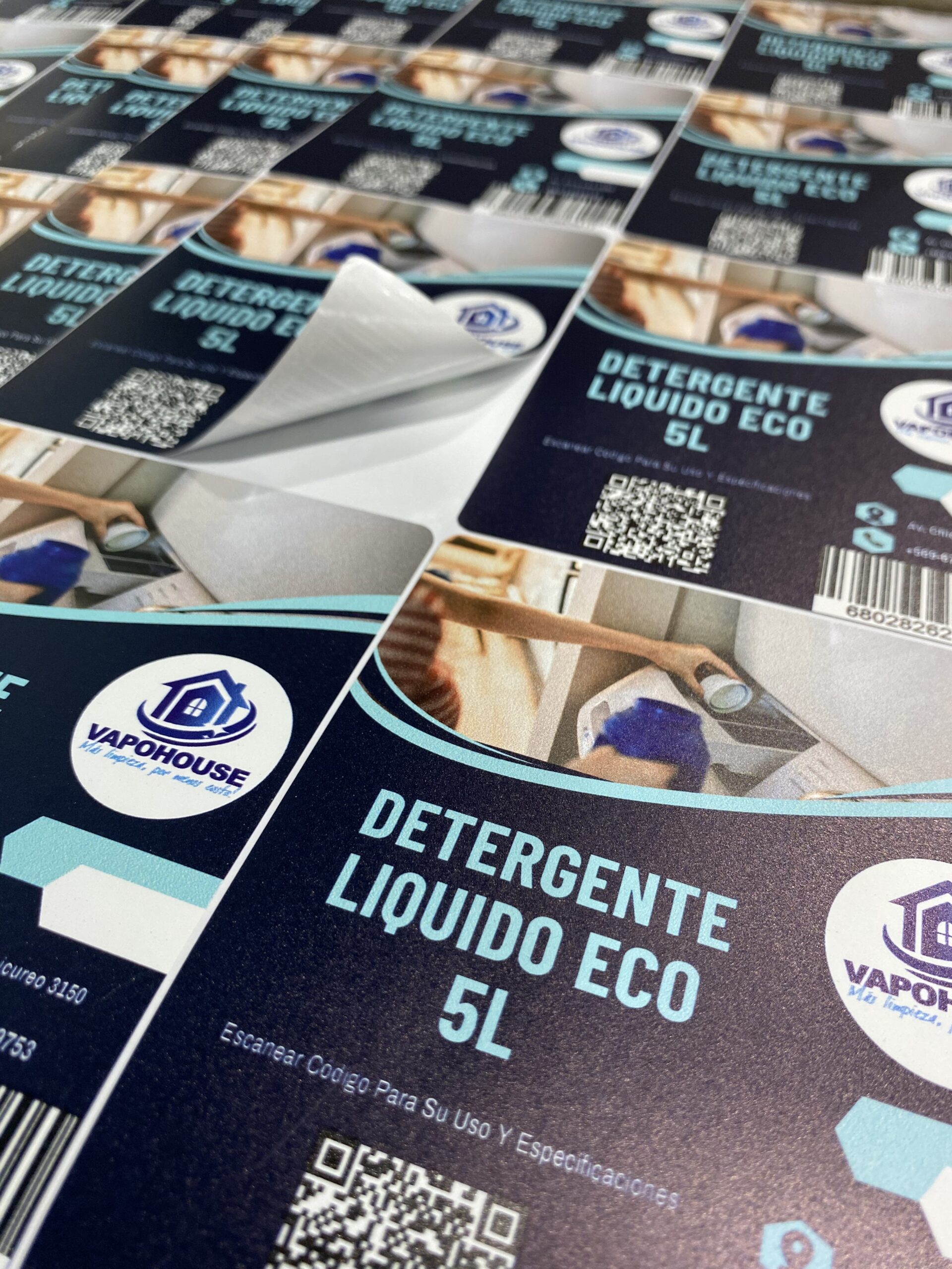 Adhesivo de alta adherencia